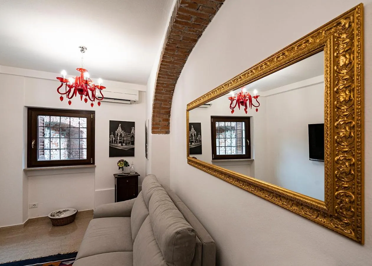 Pied A Terre - Bohemien Apartment Verona 0*,  Italy