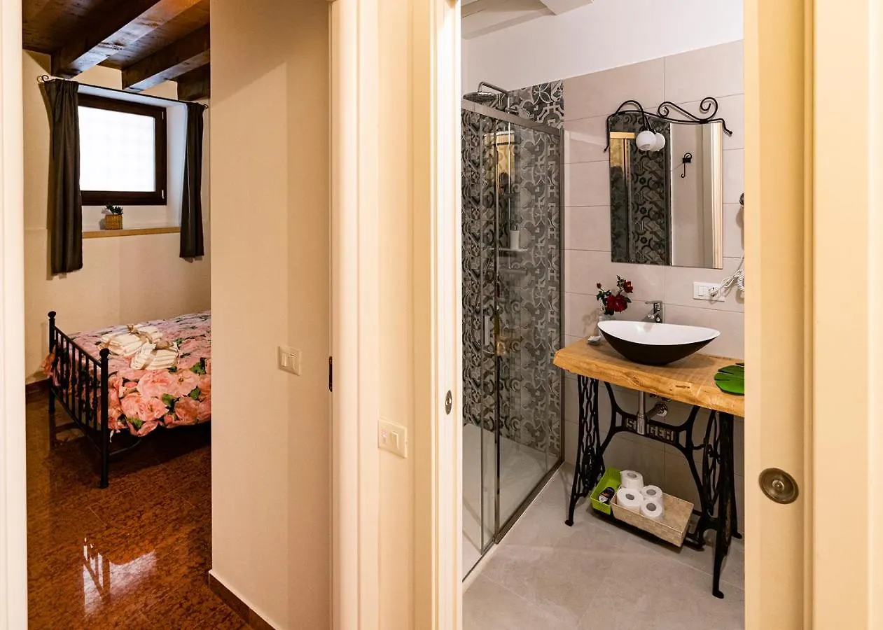 Pied A Terre - Bohemien Apartment Verona